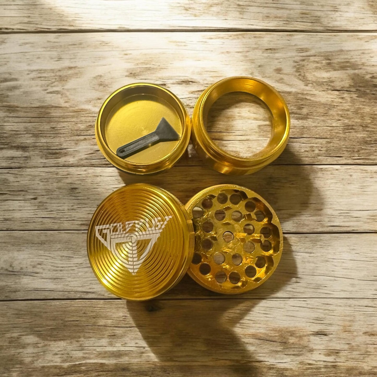 GOLDDUST 4 PART METAL GRINDER 40mm WITH KIEF CATCHER - RIPPLE EFFECT